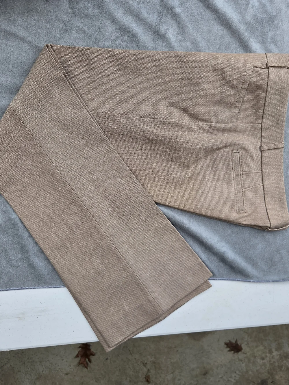 Bannana Republic Sloan Fit Tan Women's Tailored Pants Sz. 10 Stretch - Picture 2 of 6